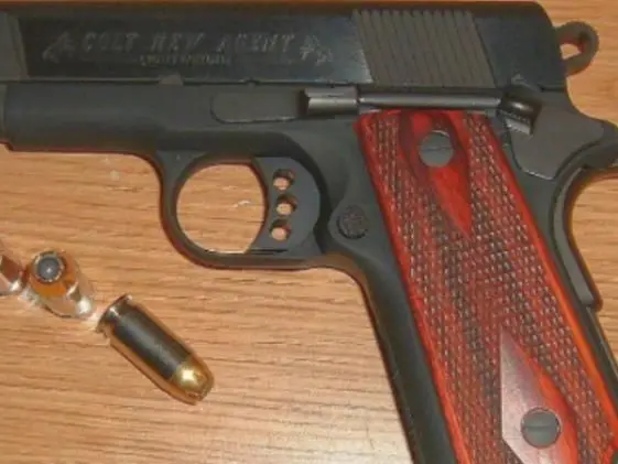 Colt New Agent Lightweight .45 unfired mint
