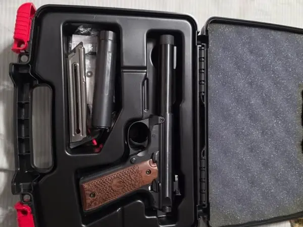 Ruger Mark IV 22/45 Collector’s Series #40192