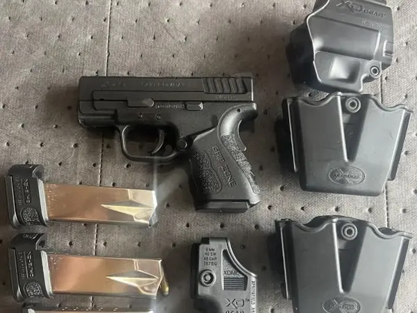 Springfield XD Mod.2 9MM with accesories