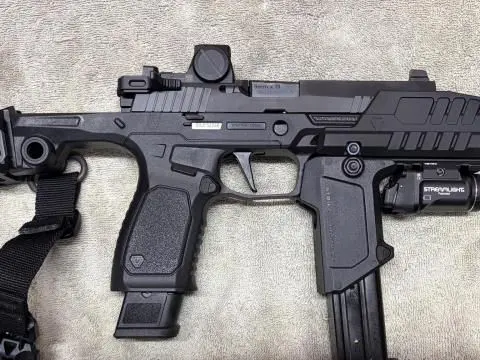 Strike Industries SMC Bravo PDW for Sig Sauer P320