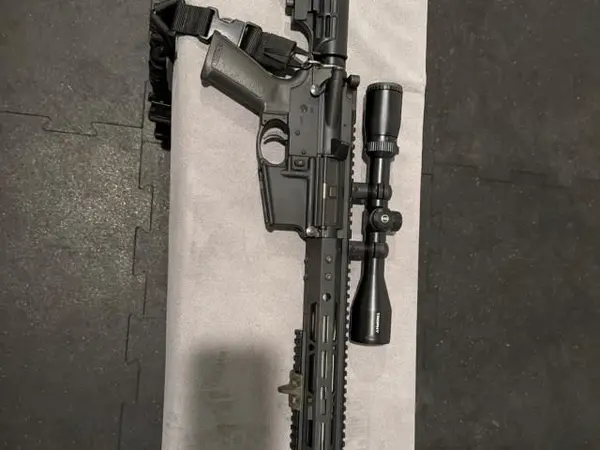 Ruger AR model 8500