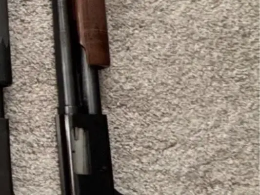 Classic Mossberg 20 gauge pump with 28 inch Accu choke barrel