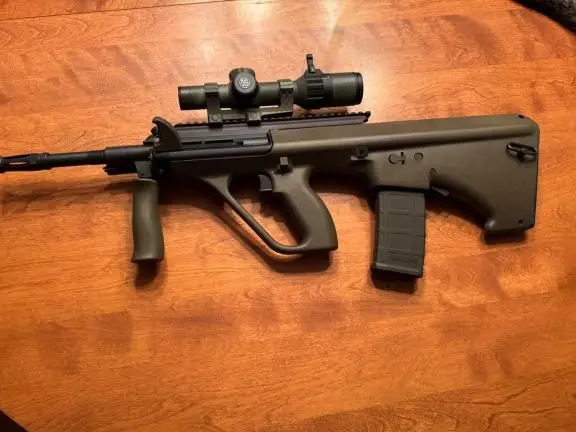 Steyr Aug