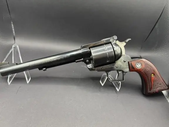 RUGER NEW MODEL SUPER BLACKHAWK 44 MAGNUM WITH AMMO