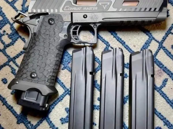 STI Combat Master 2011