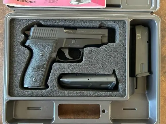 SIG WEST GERMAN P228 9mm
