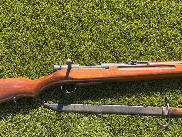 Japanese training rifle WW2 with bayonet