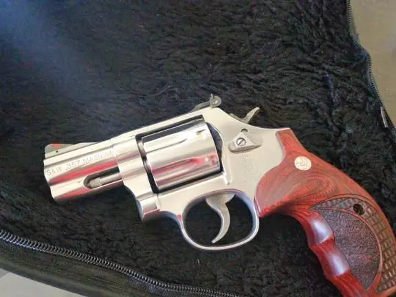 Smith and wesson 686 plus