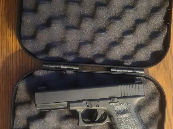Glock 17 Gen 3 with Ameriglo I-Dot sights