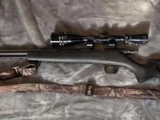 Knight LK-93 .50 Cal In-Line Muzzleloader w/ Tasco Scope, Sling & Manual