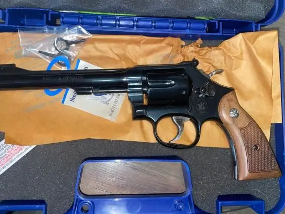 Smith and Wesson K22 Masterpiece