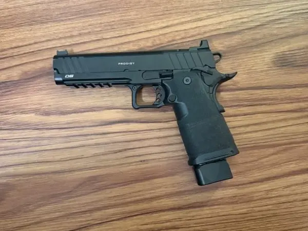 SpringField Armory Prodigy DS (4.25)