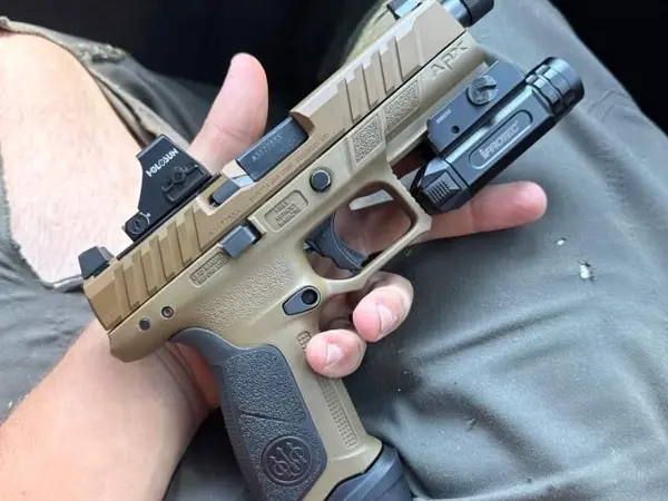 Beretta apx