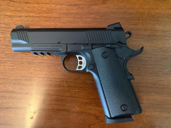 Tisas Duty 1911 with rail 45acp