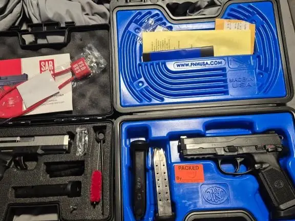 FNX 45 AND SAR 9C LIKE NEW