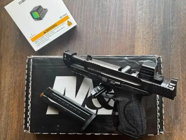 Smith & Wesson M&P 2.0