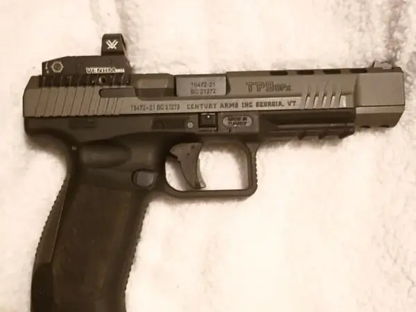 Canik TP9 SFx Competition Package w/ Vortex Venom 6 MOA Red Dot