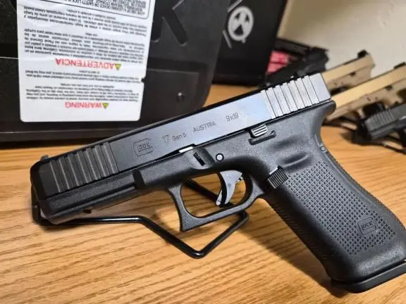 NEW Glock 17 Gen 5