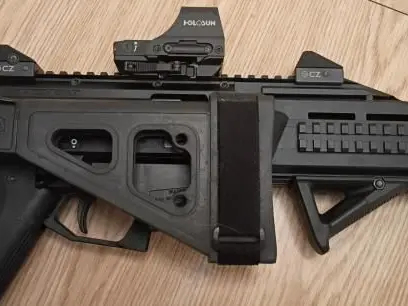 CZ Scorpion EVO 3 S1 w/8mags, collapsible brace, holosun optic