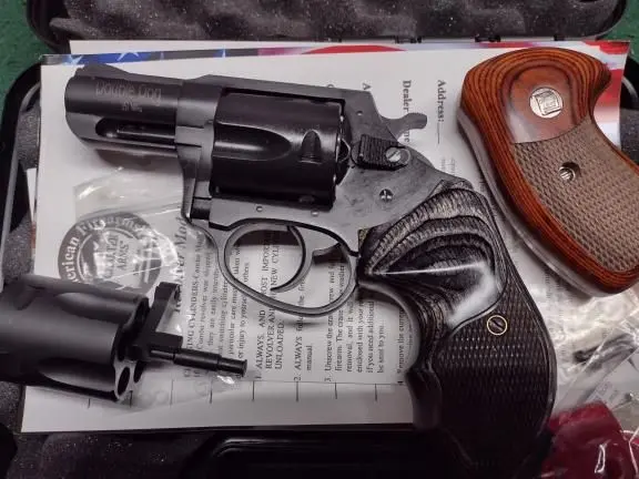 LNIB Charter Arms Double Dog Revolver