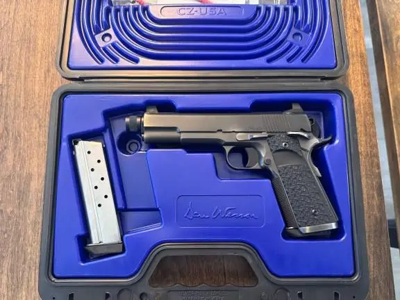 Dan Wesson Wraith