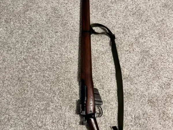 Lee-Enfield No. 4 Mk I – .303 British w/ Bayonet