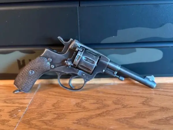 1943 Izhevsk Nagant revolver