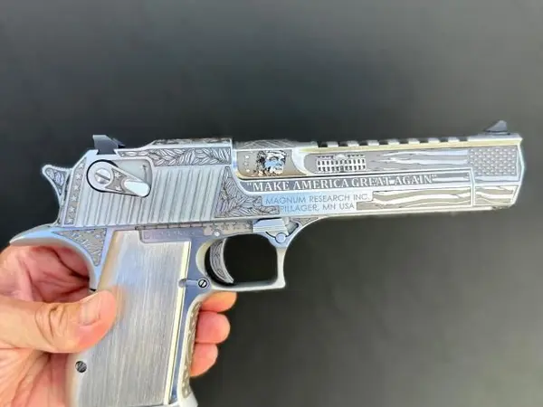 Custom engraved desert eagle .50ae