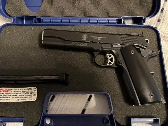 Smith and Wesson 1911