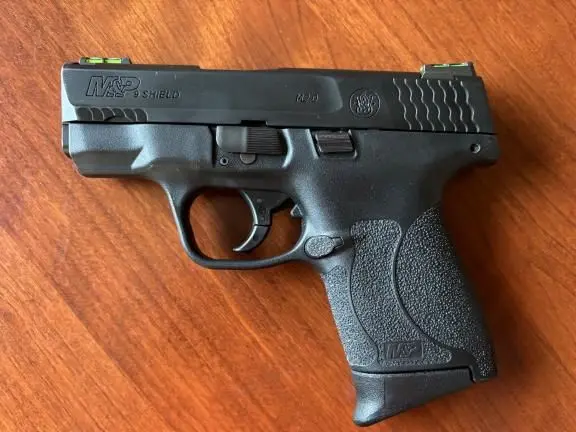 S & W Shield 2.0