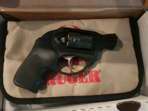 RUGER LCR 38 !!PENDING!!