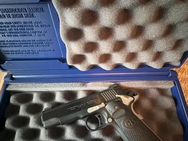 Colt night edition commander 45
