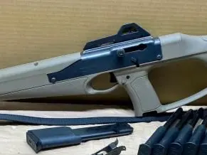 Hi-Point 995 9mm Carbine in ATI FDE Stock w/extras
