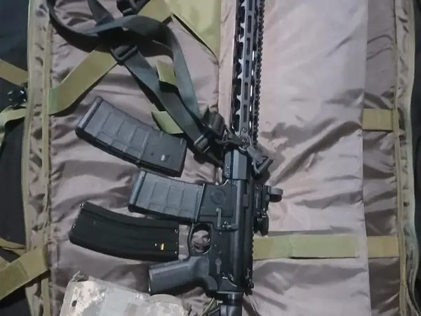 Radical arms RF-16