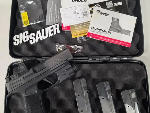 SIG SAUER P365 XL Semi-Auto Pistol with Romeo-RS Red Dot and Foxtrot 365XR Light