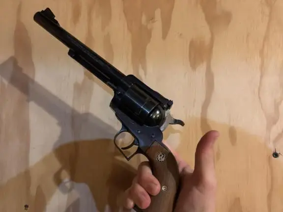 Ruger Super Blackhawk 44mag (new model)