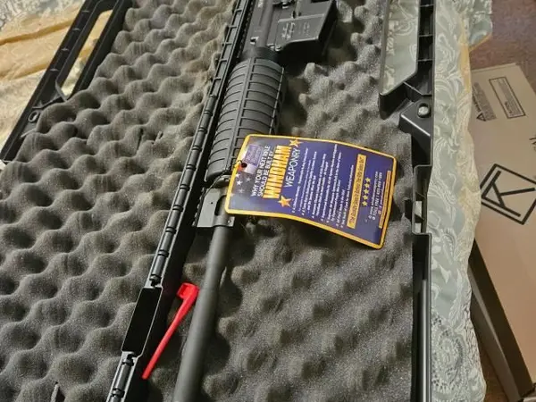 762 / 39 Wyndham weaponry.