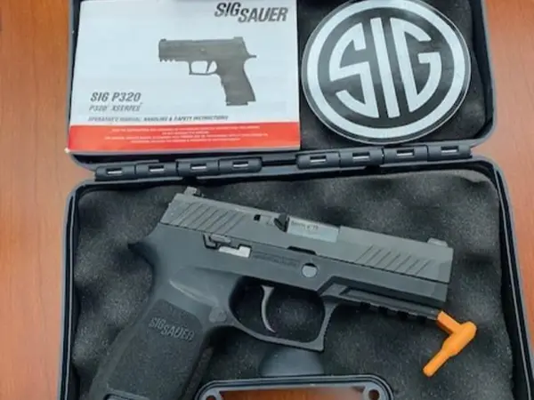 Sig Sauer p320X Compact 9mm