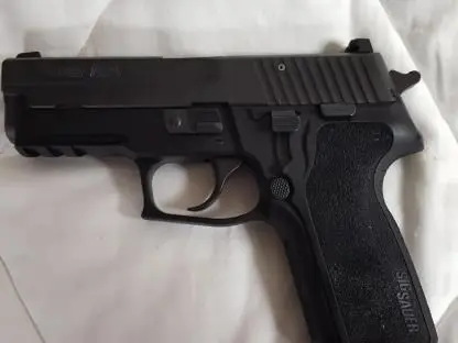 SIG SAUER P229 E2 (9mm)