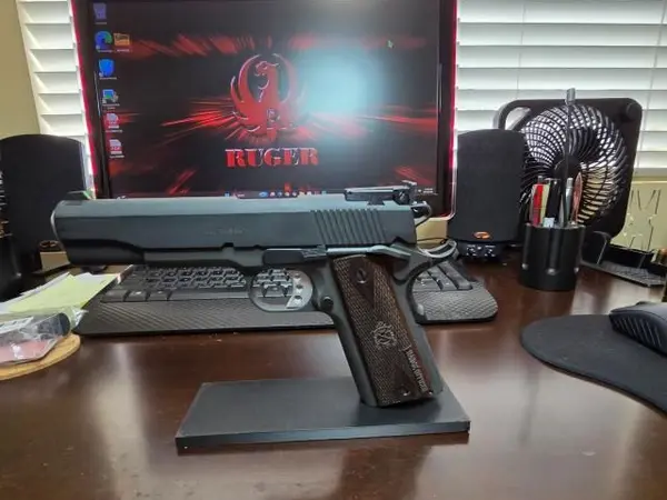 SPRINGFIELD RANGE OFFICER IN 45 ACP $900.00