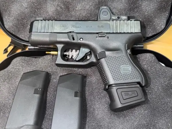 Glock 26 gen 5 with Trijicon RMRcc