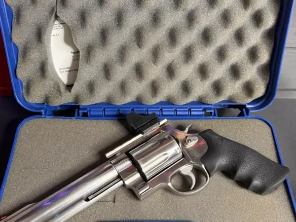 S&W 350 legend w/ mount & defender red dot