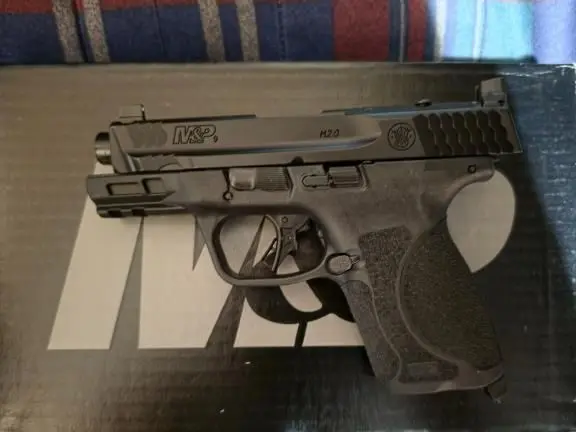 M&P M2.0 9mm Compact