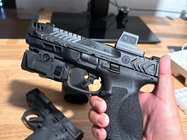 Smith & Wesson M&P 2.0 Performance Center Carry Comp