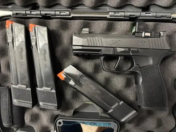 Sig 365 X-Macro Comp w Romeo RS Red Dot