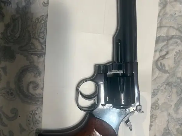 Dan WESSON 22