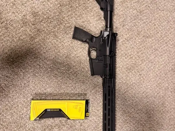 Daniel defense V7 LW