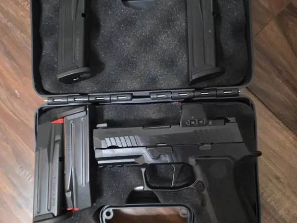 Sig Sauer P320 X Compact Romeo X Pro