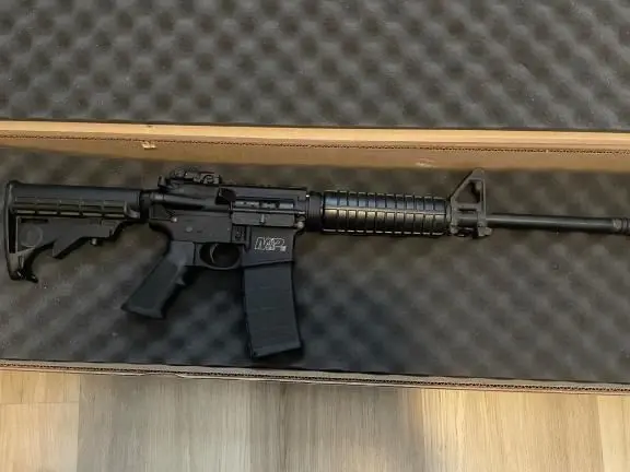 Smith and Wesson M&P Sport 2