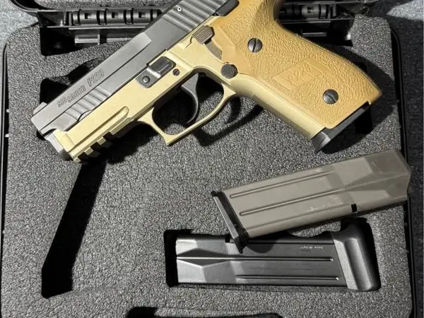Sig P229 Combat 9mm
